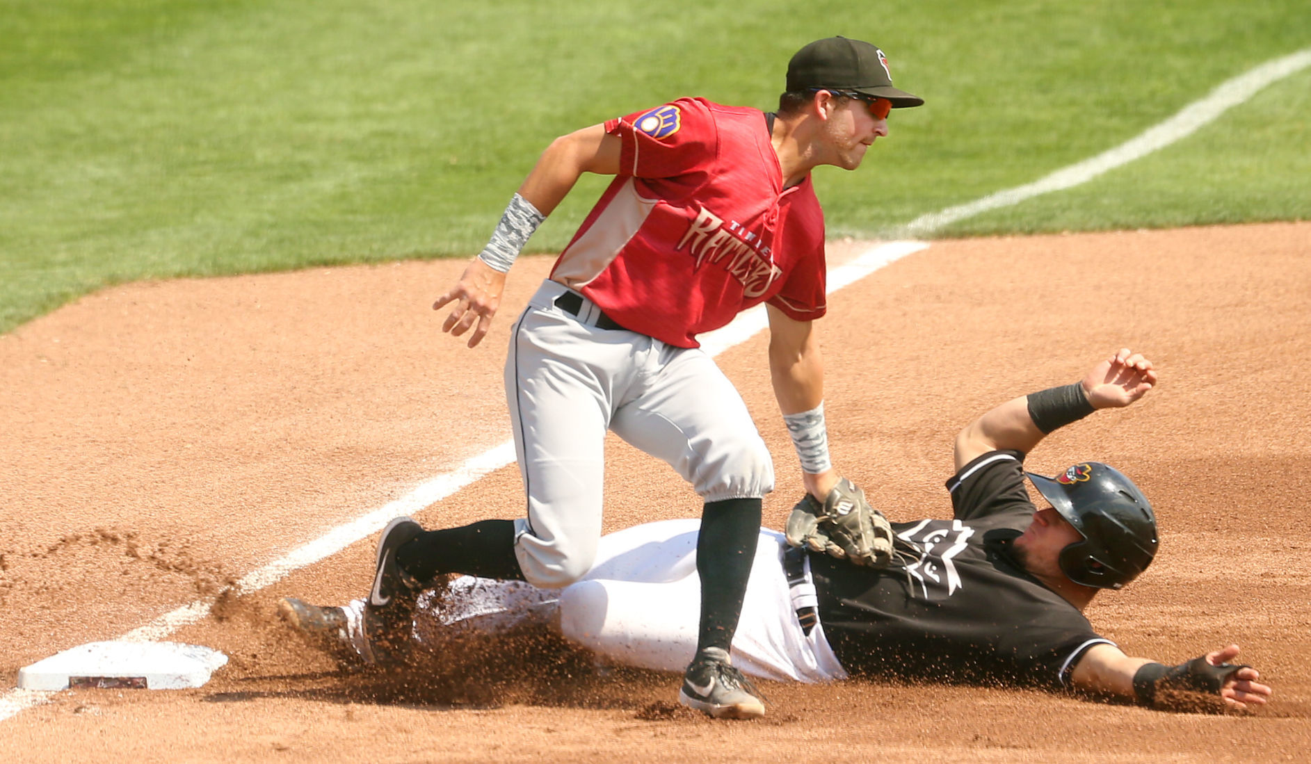 090319-qct-spt-river-bandits-001